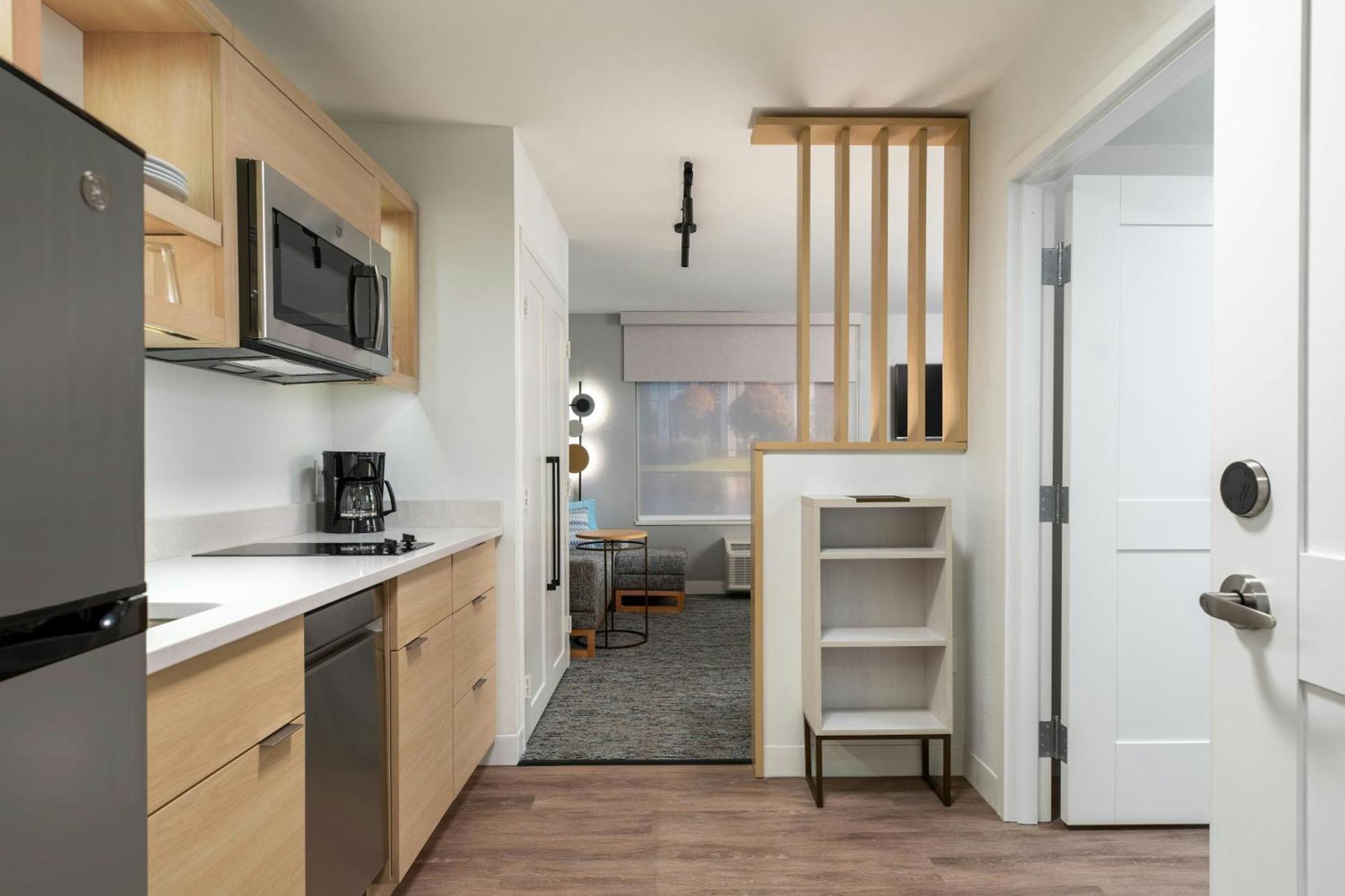 Towneplace Suites By Marriott Williston Exterior photo